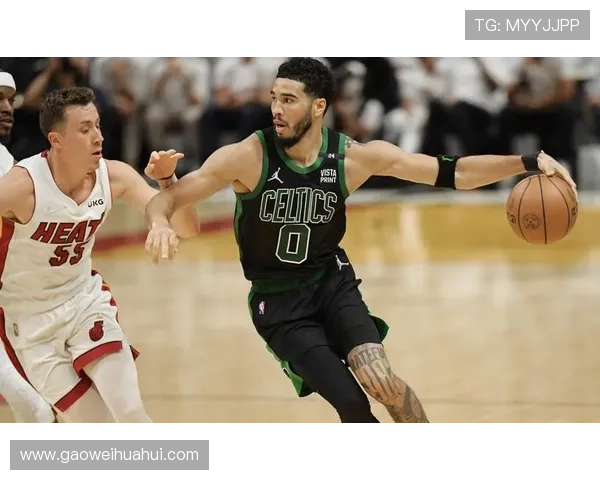 塔图姆砍下33分引领凯尔特人战胜热火继续争夺季后赛席位